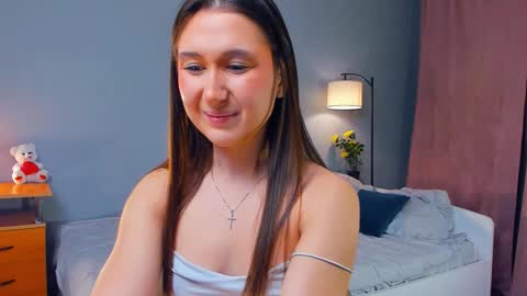 Elva online show from December 14, 8:04 pm