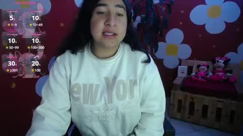 Veronica online show from December 15, 12:45 pm