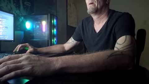 Snapshot of spicyfox420 chatting on October 13, 5:04 pm SpicyFox420 online show from October 13, 5:04 pm