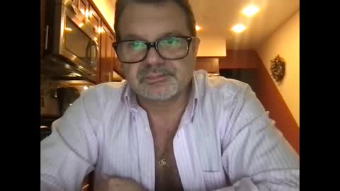 spike69old online show from February 3, 6:39 pm