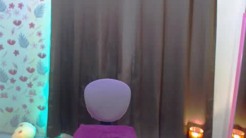 Kimmy online show from September 15, 9:44 am