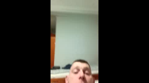 spoczko58792 online show from March 15, 12:59 am