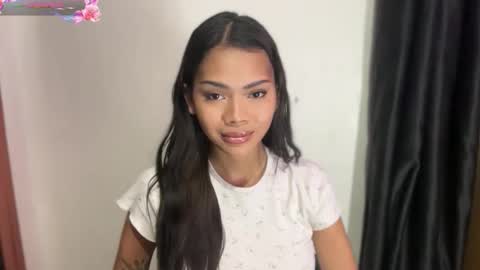 CALL ME RAINE online show from April 22, 11:56 pm