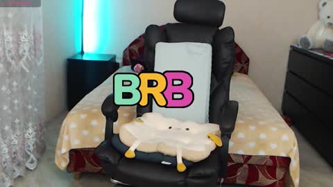 Tips are the best compliment to a woman online show from December 1, 9:29 am