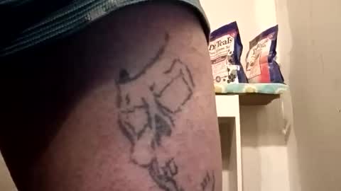 spraytecrick211 online show from February 16, 12:36 pm