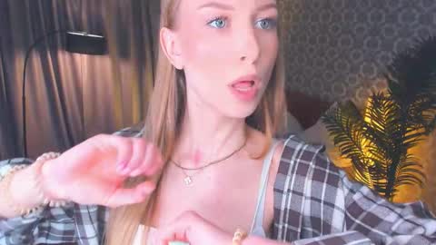 Amy online show from March 3, 4:14 pm