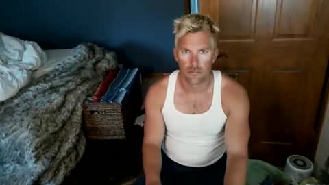 Spun Redneck online show from May 25, 1:01 am