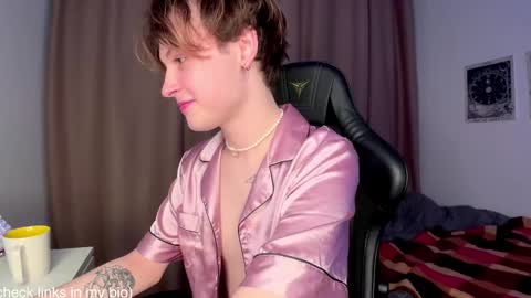 your baby online show from January 23, 6:03 pm