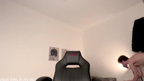 your baby online show from December 7, 4:20 pm