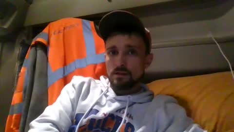 spyco82 online show from December 1, 6:17 pm