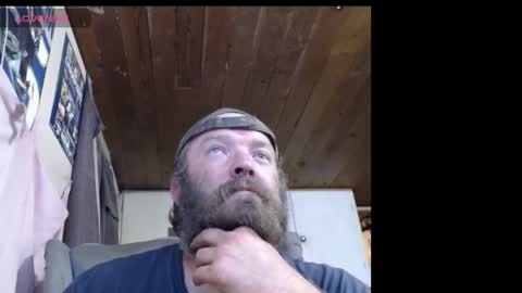 Snapshot of squegly chatting on September 10, 7:31 am Bryan online show from September 10, 7:31 am