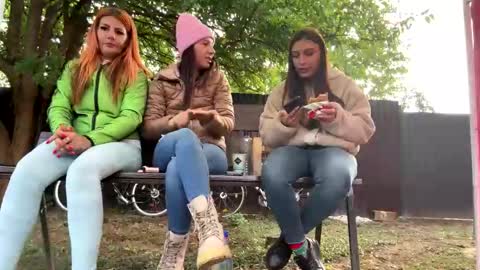 My name is Maya Lush is activeThere are legends that in this room all your wishes can come true  Private is Open online show from October 1, 6:34 am