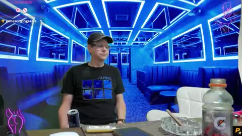 Roxy Day  Mossimo Knight online show from February 15, 4:15 am