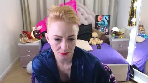 Alisa online show from January 7, 1:05 pm