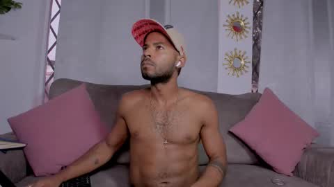 Teddy online show from February 16, 8:07 pm