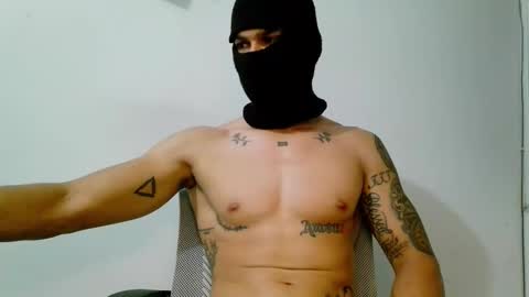 srghost333 online show from April 11, 7:45 am