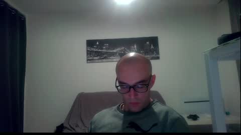 Snapshot of ssenzo chatting on January 28, 7:11 am ssenzo online show from January 28, 7:11 am
