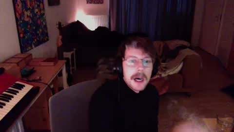 Roger online show from December 2, 9:52 am