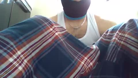 sssbrownboy online show from May 1, 11:48 am