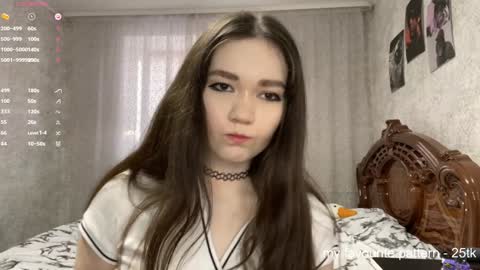 Emily online show from November 16, 11:45 am