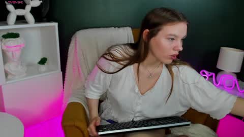 Stormy online show from June 16, 11:14 am
