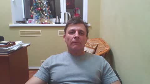 stacattoff online show from December 25, 3:28 pm