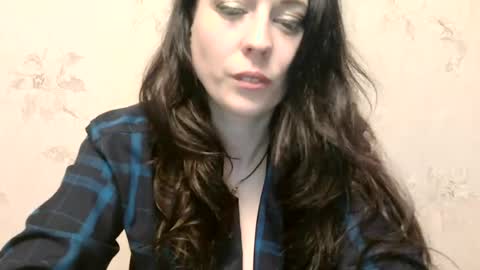 staceywellsx online show from June 18, 10:15 pm