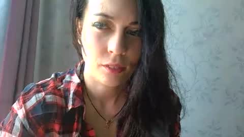 staceywellsx online show from June 14, 8:49 am