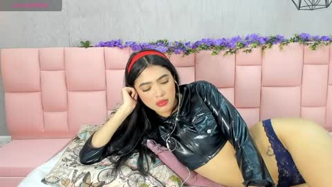 stacy online show from March 28, 10:44 pm