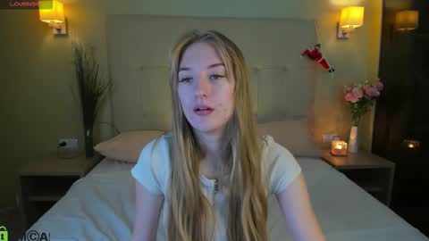 Stacy Mon Tue Wed Thu Fri Sun GMT GMT 3 1000am - 0400pm  online show from January 6, 9:24 am