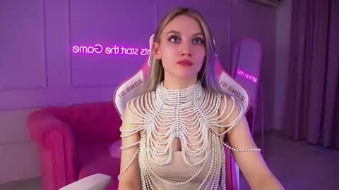 StacyEvances online show from November 29, 6:26 pm