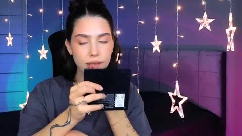 Snapshot of stacygonzales_ chatting on October 15, 10:16 am Bye bye dear See you on December 3st online show from October 15, 10:16 am