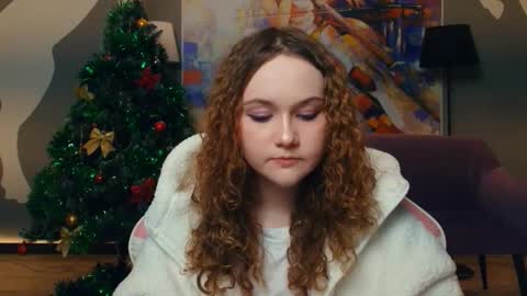 Violet online show from February 16, 6:50 pm