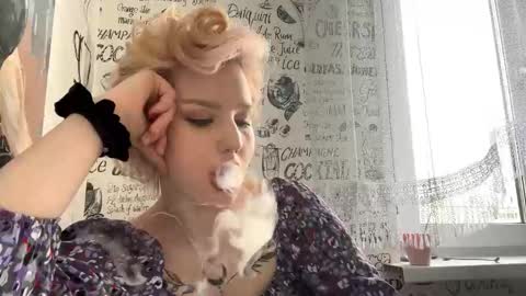 Emma online show from February 16, 8:01 am