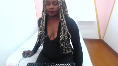    online show from May 21, 7:42 pm