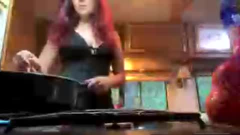 starbie online show from July 22, 11:18 pm
