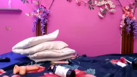 alejandra online show from May 21, 9:10 pm