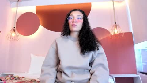 Stark Jones online show from September 30, 1:32 pm