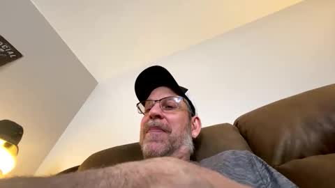 steel259373 online show from February 28, 5:39 pm