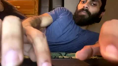 Lobo del Antiguo Oriente online show from April 25, 4:15 pm