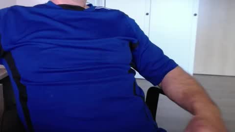 Stefan online show from December 17, 8:01 am