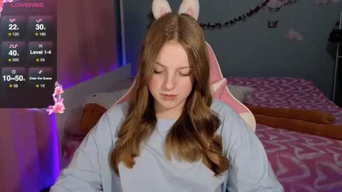 Snapshot of stefaniyaaa chatting on October 1, 6:29 pm stefa online show from October 1, 6:29 pm