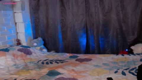 stefany_pablo1 online show from October 25, 2:28 pm