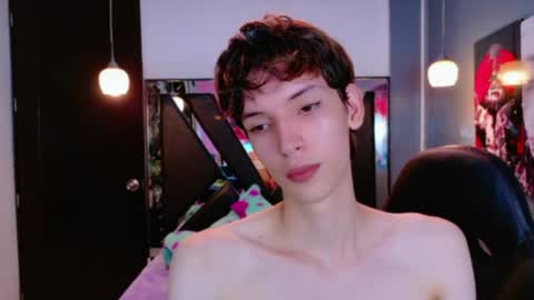 stefany piink online show from June 10, 2:16 pm