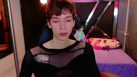 stefany piink online show from June 9, 2:06 pm