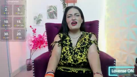 Stefy  online show from June 4, 8:15 pm