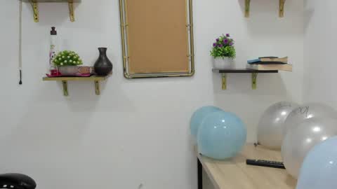 Stefy  online show from April 23, 8:10 pm