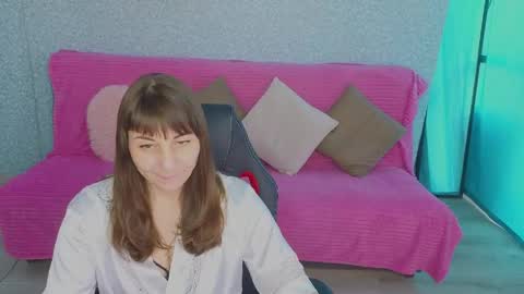 Stela online show from May 22, 10:00 am