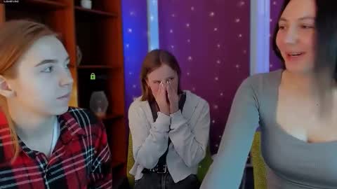 stella_flower online show from February 7, 7:33 am