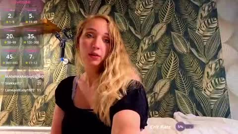 StellaFlowerPower online show from May 26, 5:30 pm